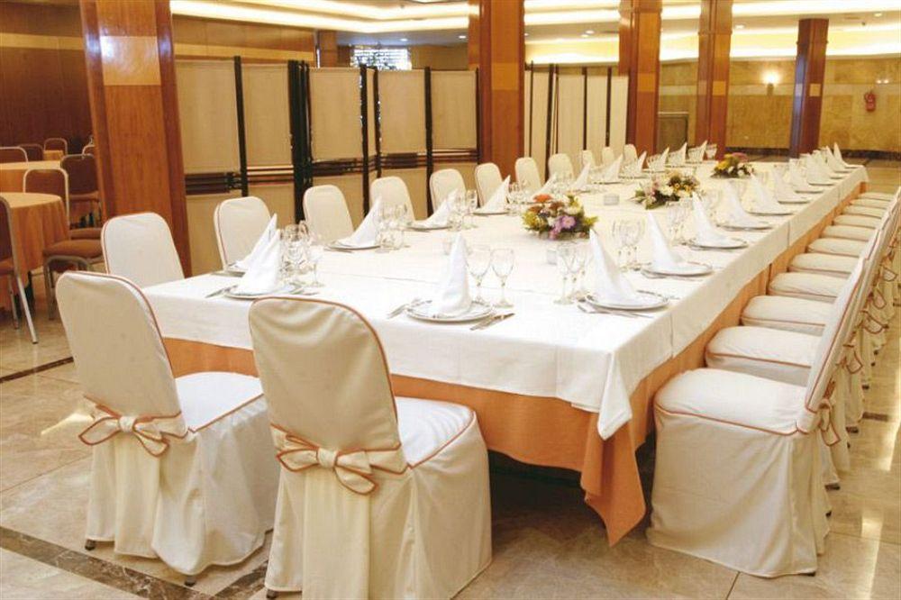 Ejido Hotel El Ejido Bagian luar foto