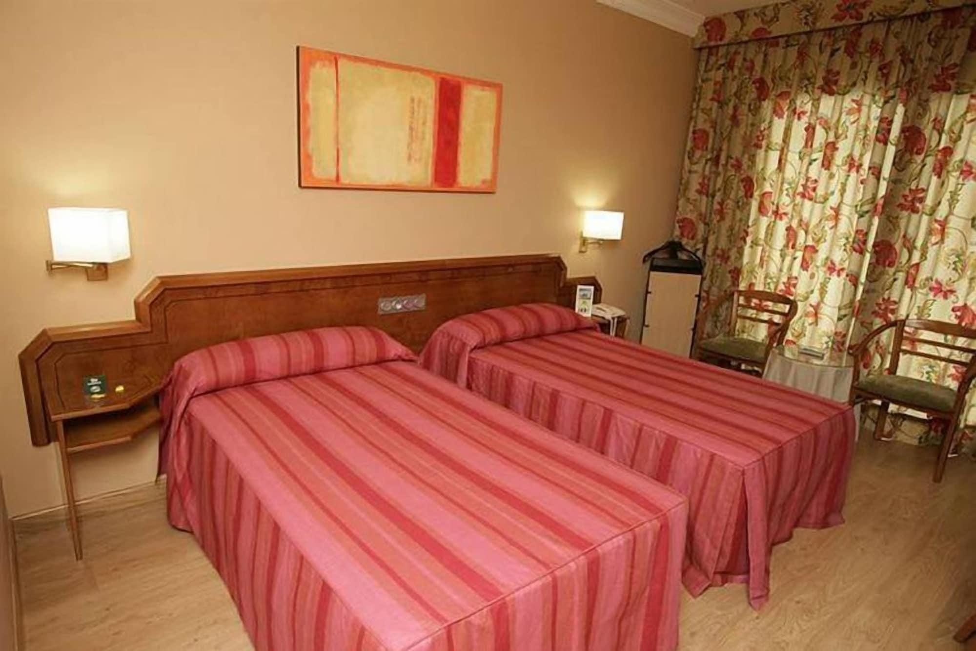 Ejido Hotel El Ejido Bagian luar foto